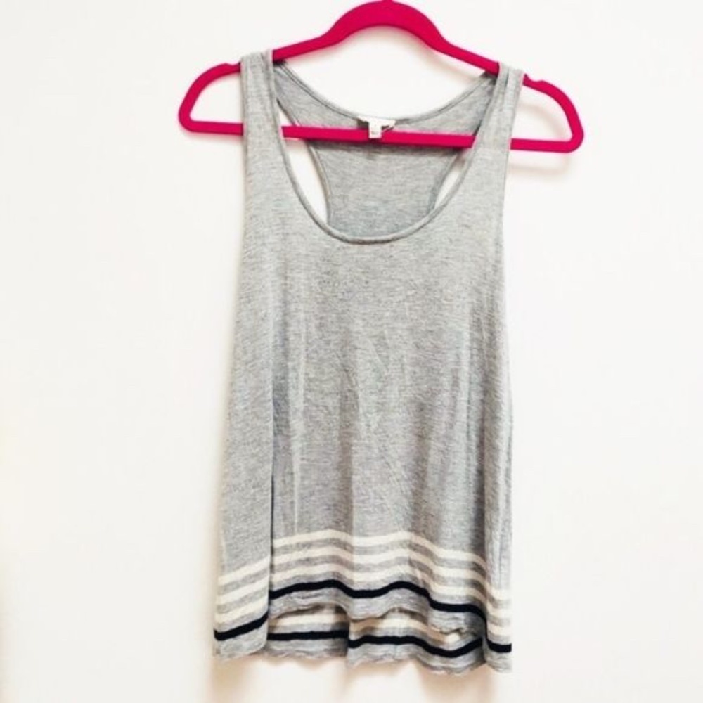 Soft Joie gray racerback tank size M // 0710